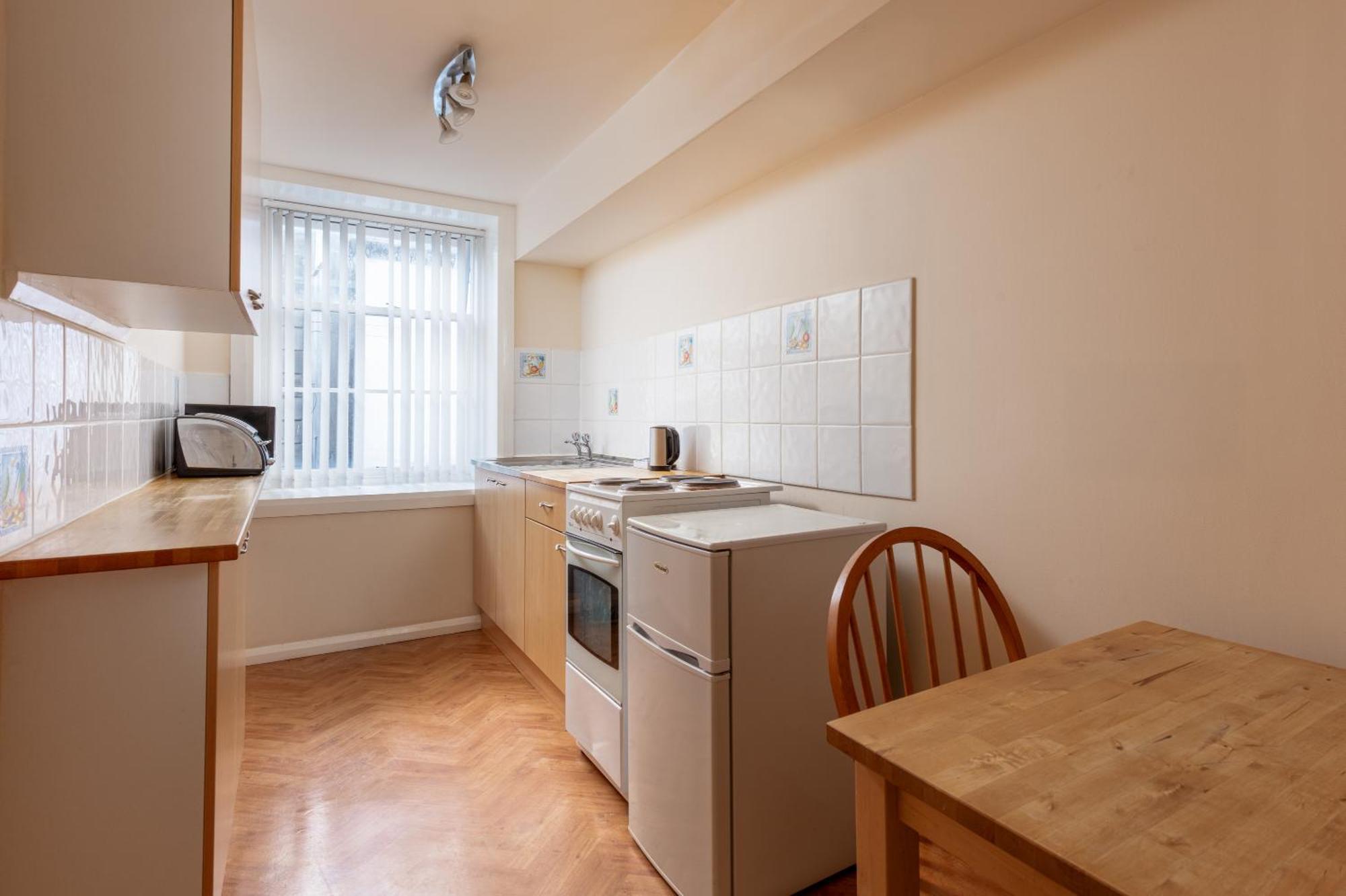 Discovery Accommodation Уитби Экстерьер фото