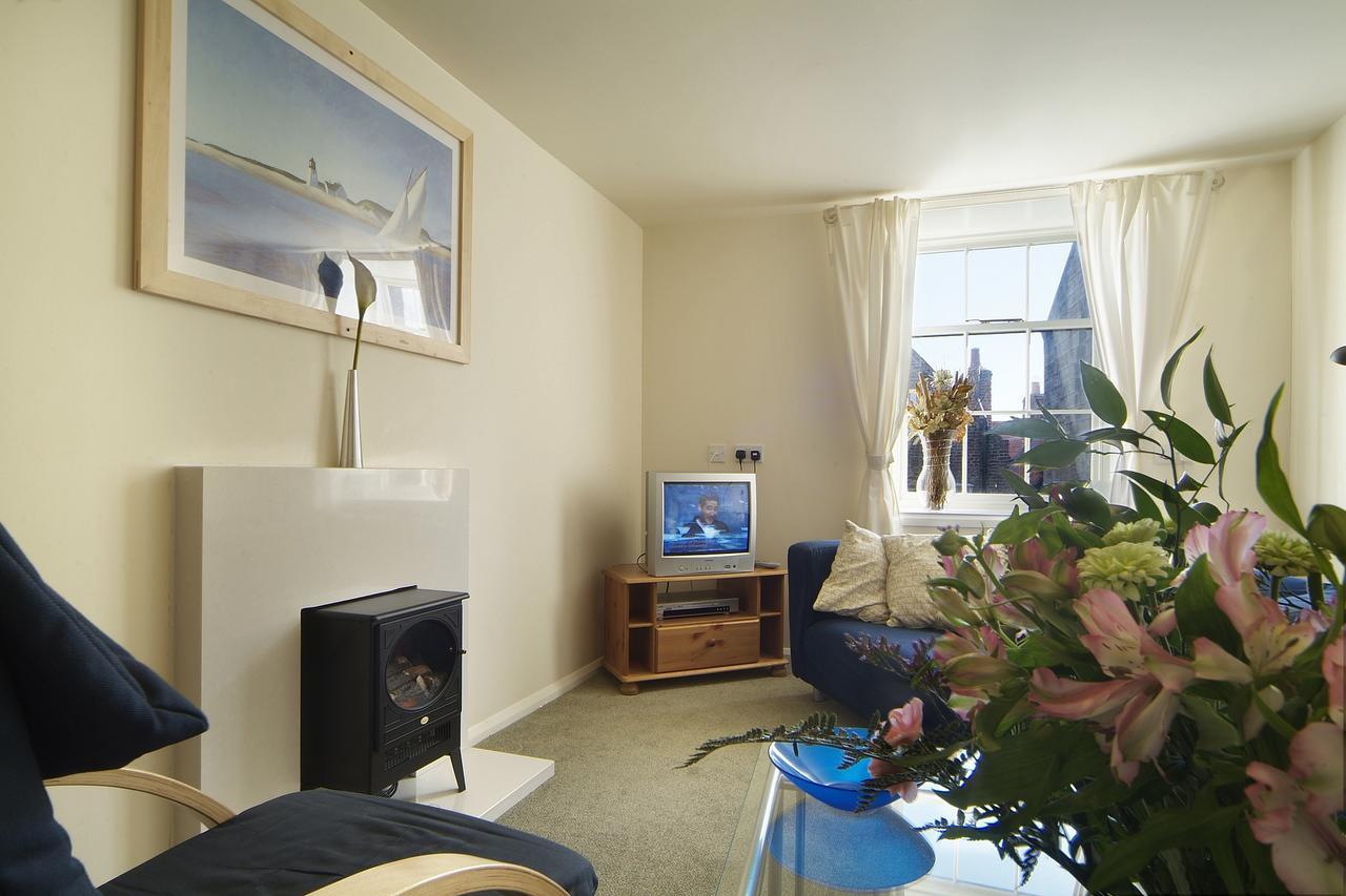 Discovery Accommodation Уитби Экстерьер фото